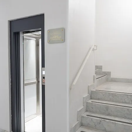 Vendégház Palazzo Sant'arcangelo 4*