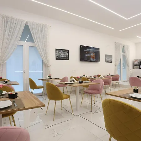 Palazzo Sant'arcangelo Νάπολη