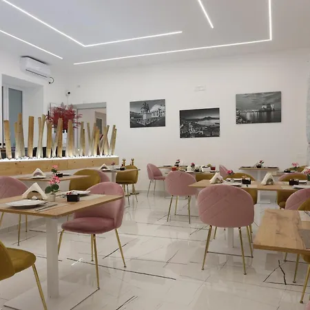 Palazzo Sant'arcangelo Νάπολη