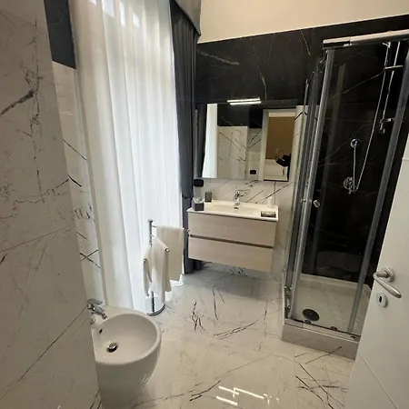 Palazzo Sant'arcangelo 4* Neapol