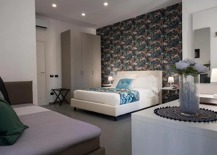 Pensión Palazzo Sant'arcangelo 4*