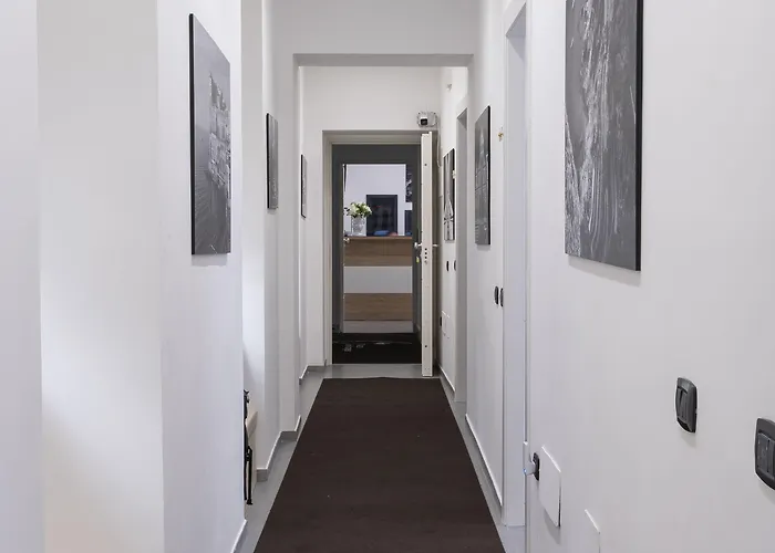 Palazzo Sant'arcangelo Pensión Nápoles