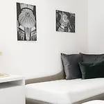 Palazzo Sant'arcangelo 4*